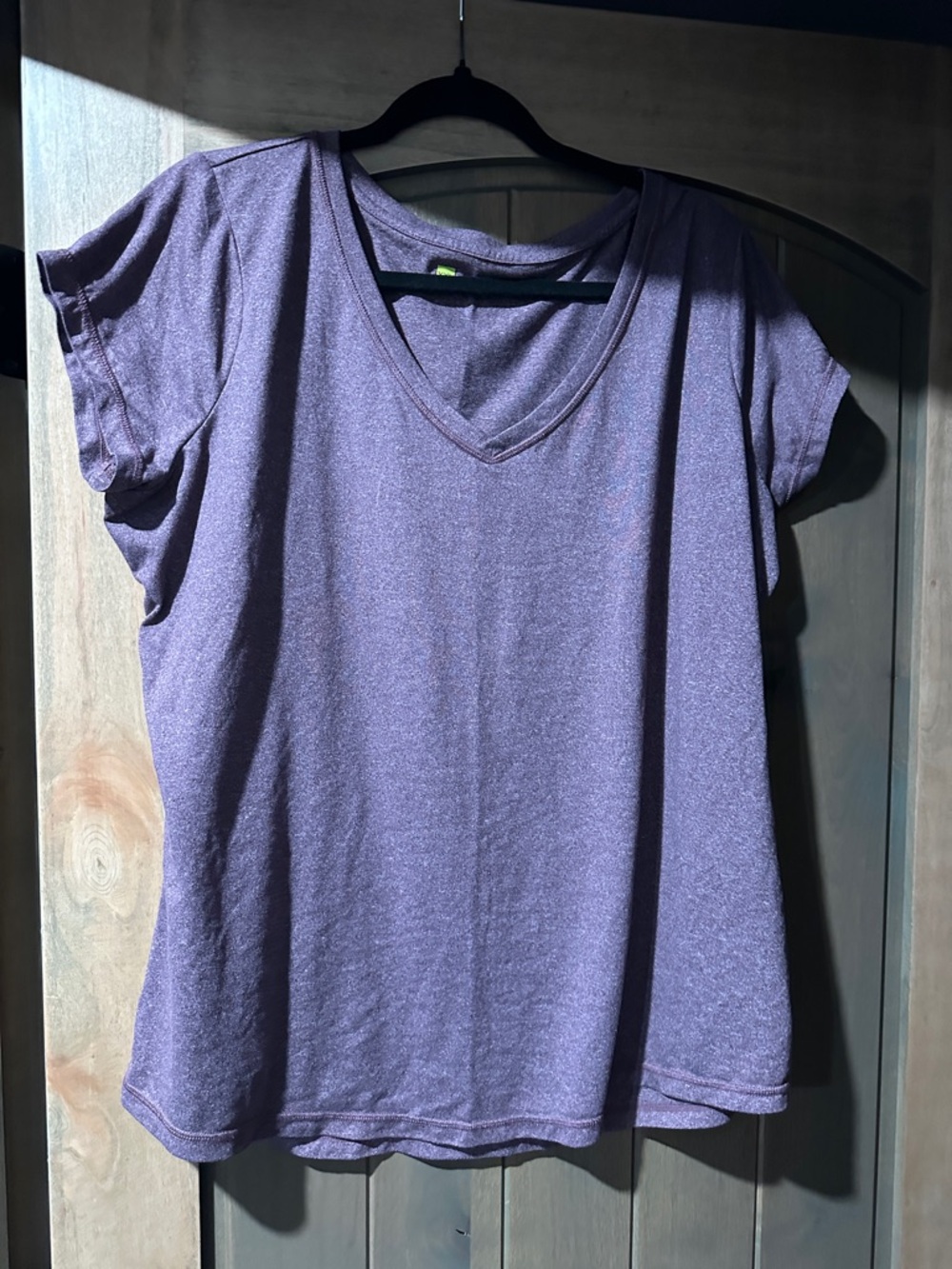 Xersion Purple V-Neck Short Sleeve Tee
